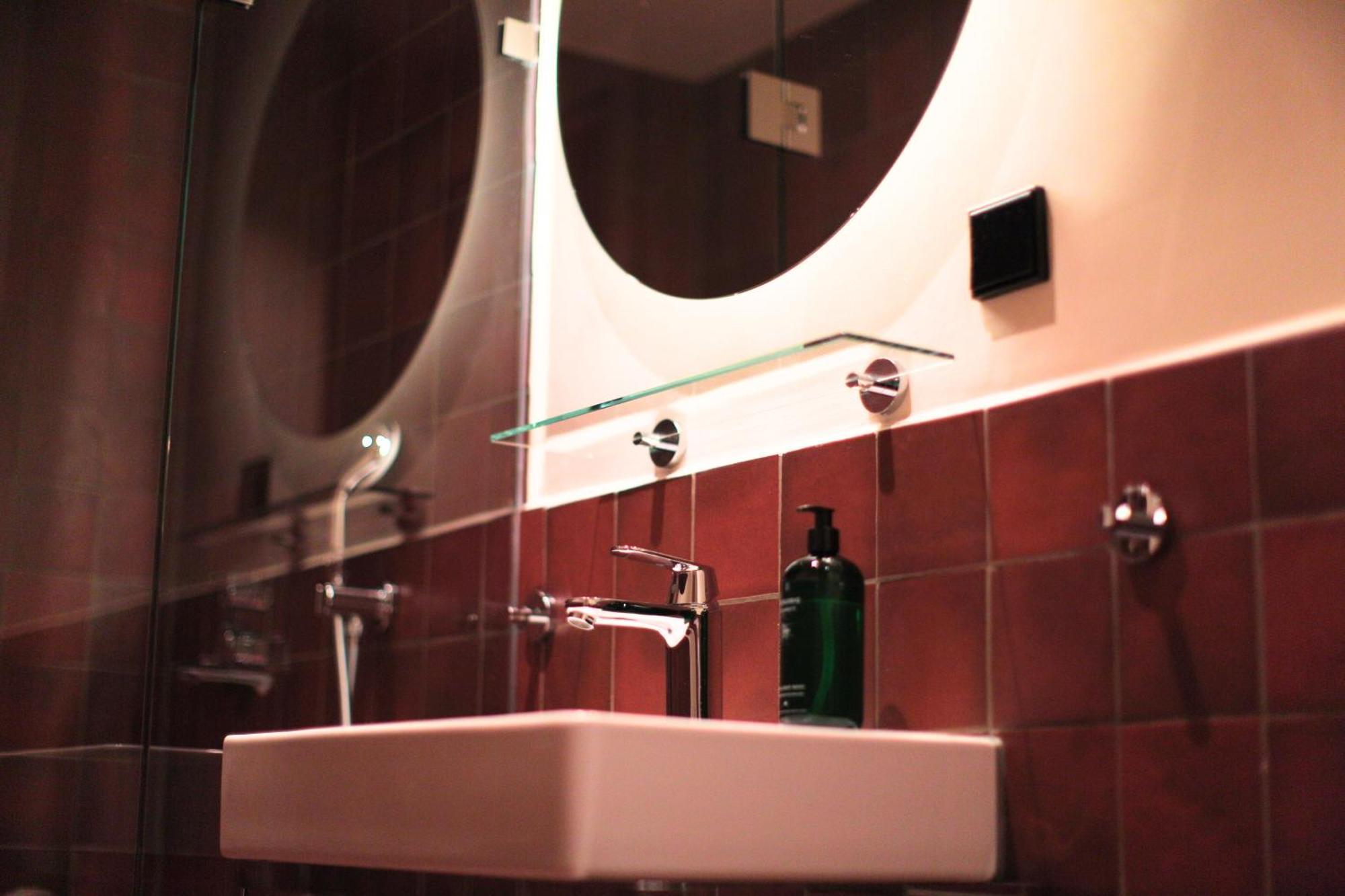 Poppies Hotel Амстердам Екстериор снимка